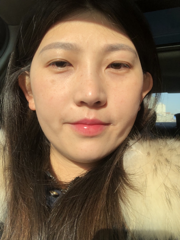 轻闭双眼的第一张照片--德化交友网