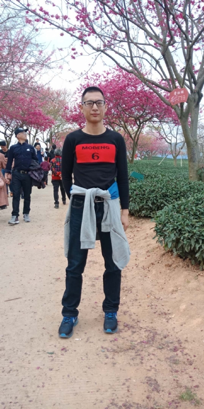 小梁的第一张照片--德化交友网