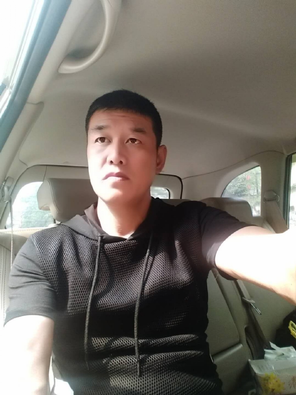 深爱的疯子的第一张照片--德化交友网