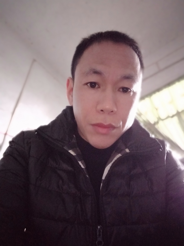 相信真爱的第一张照片--德化交友网