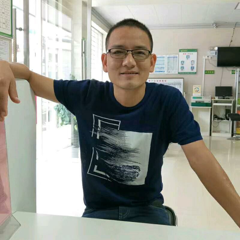 人生就像高尔夫的第一张照片--德化交友网