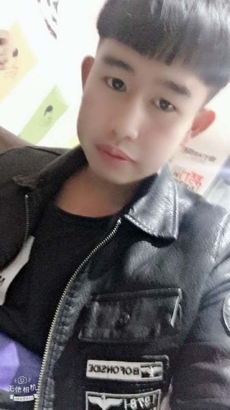 军绿色的第一张照片--德化交友网