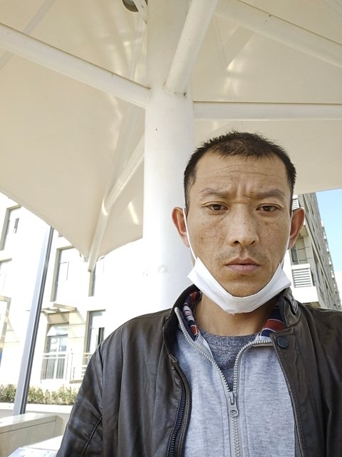 孤狼的第一张照片--德化交友网