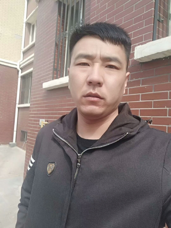 谁伴我闯荡的第一张照片--德化交友网