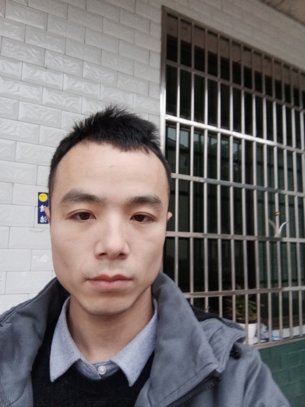 笑得那么开心的第二张照片--德化交友网