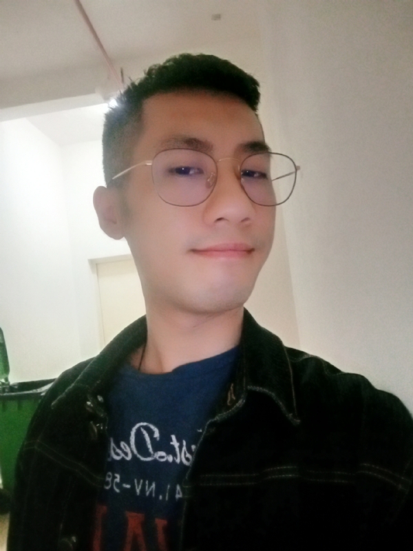赫兹的第一张照片--德化交友网