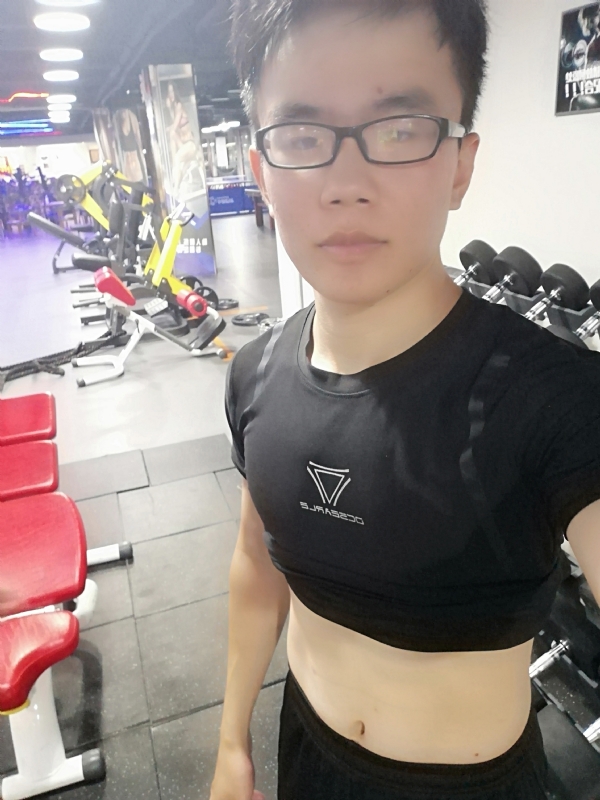 石榴裙下的第一张照片--德化交友网