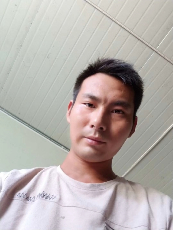 快乐肥宅水的第一张照片--德化交友网