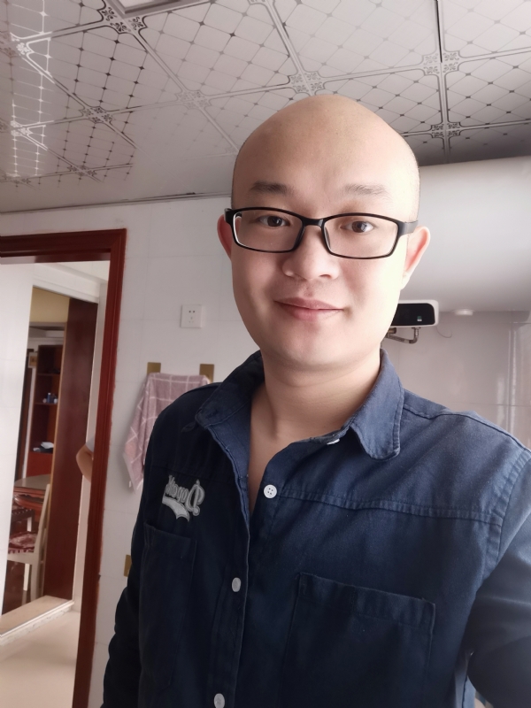 凝望远方的第一张照片--德化交友网