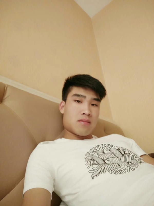 谁不曾孤单上路的第一张照片--德化交友网