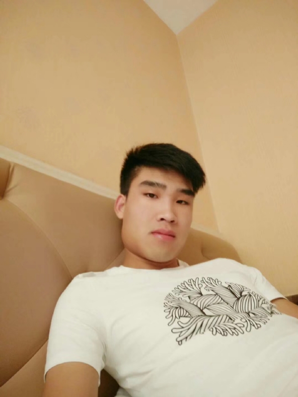 谁不曾孤单上路的第二张照片--德化交友网