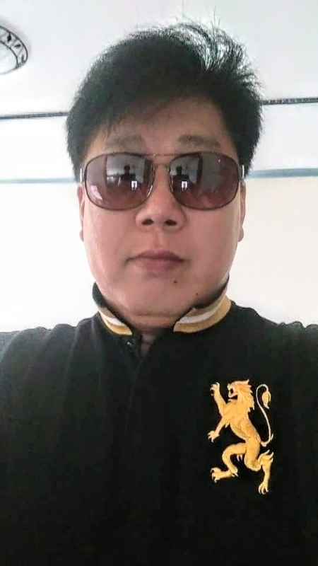 含笑半步癲的第一张照片--德化交友网