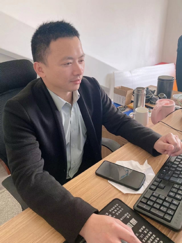 落叶知秋的第一张照片--德化交友网