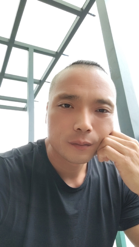 伯爵的第三张照片--德化交友网