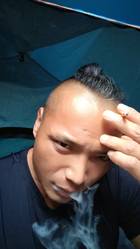 伯爵的第四张照片--德化交友网