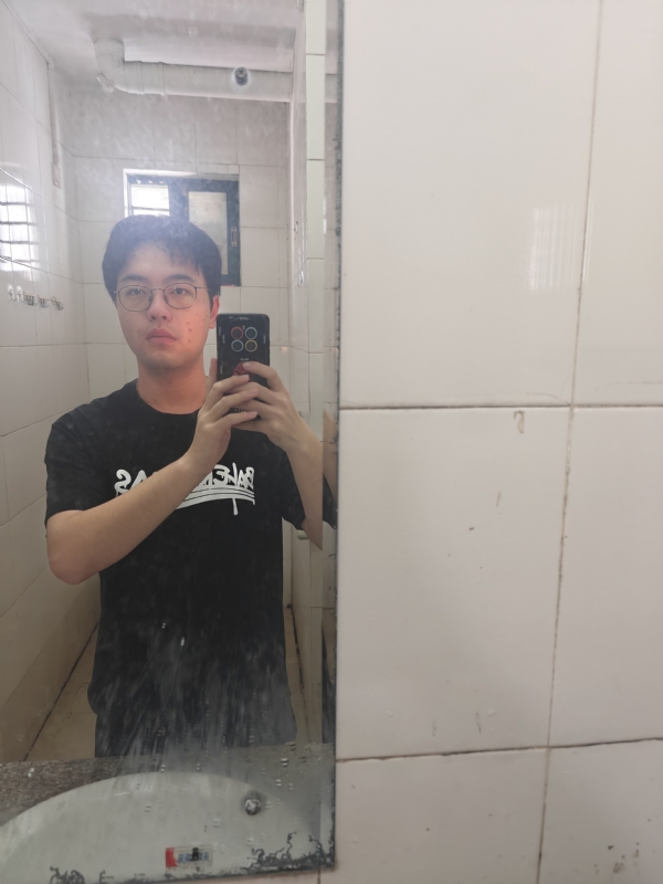 爱看尖尖星人的第一张照片--德化交友网